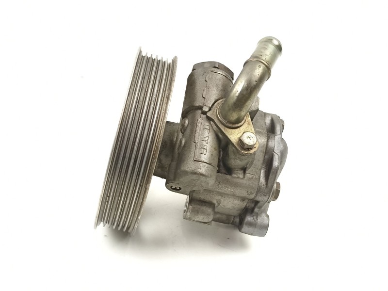 Recambio de bomba direccion para audi a4 b6 (8e2) 2.0 referencia OEM IAM 8E0145153ES  