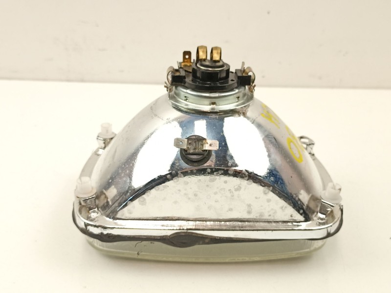 Recambio de faro derecho para piaggio vespa 250 referencia OEM IAM   