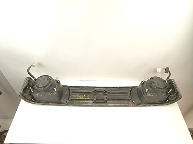 Recambio de rejilla para piaggio vespa 250 referencia OEM IAM   