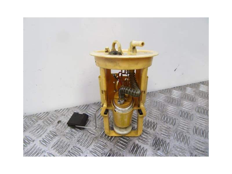 Recambio de bomba combustible aforador para bmw 320 2.0 d coupe referencia OEM IAM 6750582  