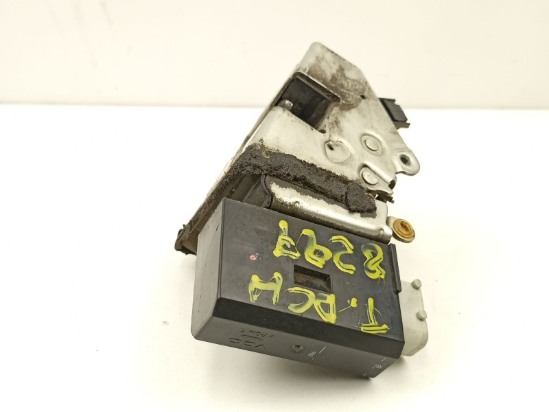 Recambio de cerradura puerta trasera derecha para bmw 7 (e38) 728 i, il referencia OEM IAM 51228125672  