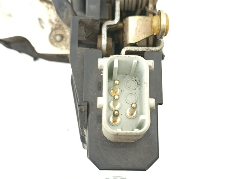 Recambio de cerradura puerta trasera izquierda para bmw 7 (e38) 728 i, il referencia OEM IAM 51228125671  