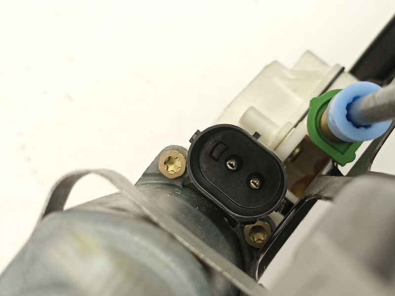 Recambio de elevalunas delantero derecho para bmw 7 (e38) 728 i, il referencia OEM IAM 51338125202  