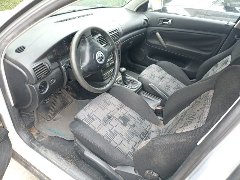 volkswagen passat b5 (3b2) del año 1999