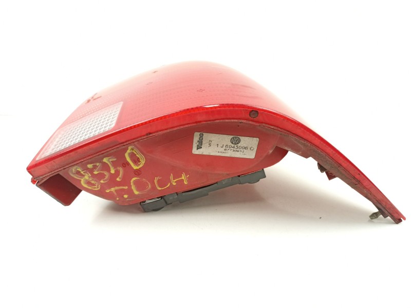 Recambio de piloto trasero derecho para volkswagen golf iv (1j1) 1.4 16v referencia OEM IAM 1J6945096Q  