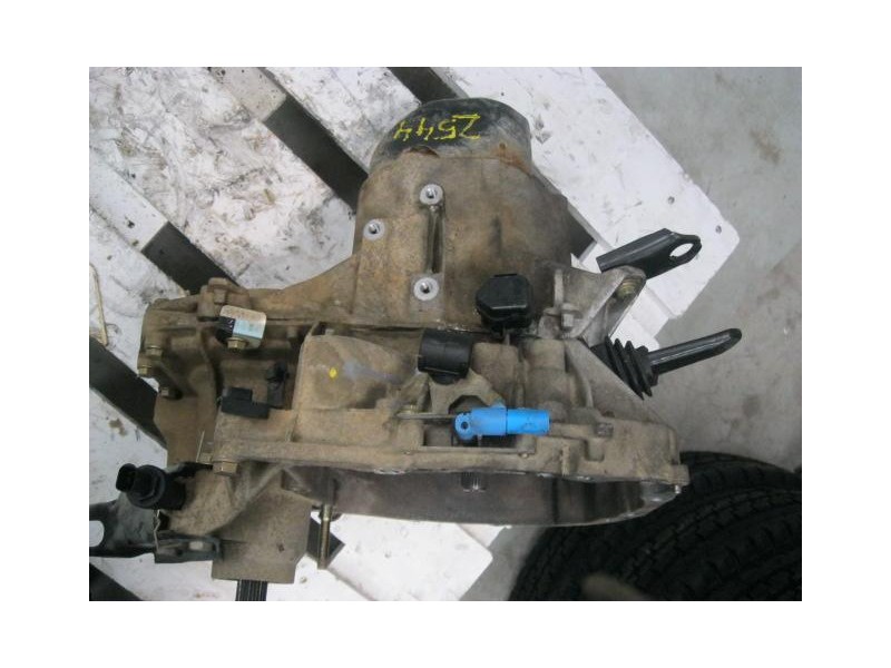 Recambio de cambio 5v (gasolina) : renault kangoo : 1.2 g -d7f (58,48cv) 5p [1998] para renault kangoo 1.2 g -d7f referencia OEM