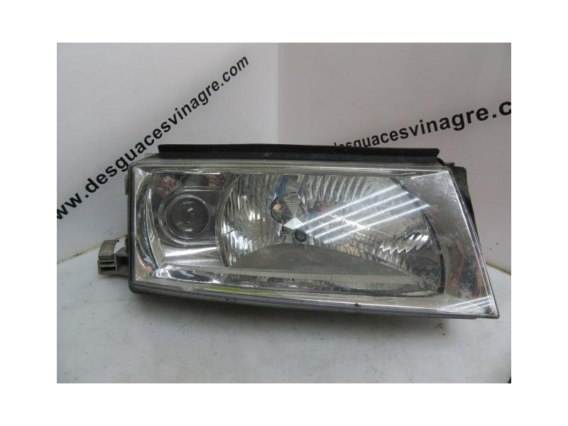 Recambio de faro dcho. : skoda octavia : 1.9 tdi (100,61cv) [2006] para skoda octavia 1.9 tdi referencia OEM IAM   