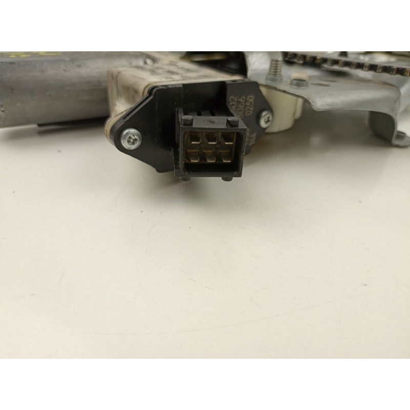 Recambio de elevalunas delantero izquierdo para opel vectra c gts (z02) 1.9 cdti (f68) referencia OEM IAM 9178985  9178987