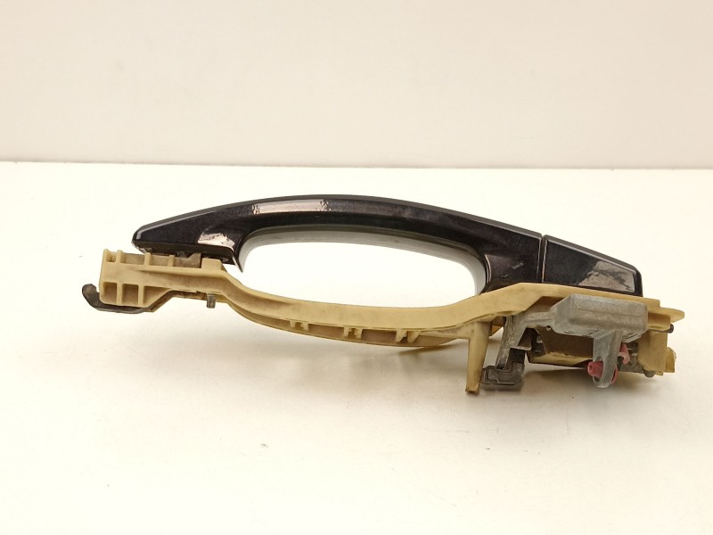 Recambio de manilla trasera derecha para opel vectra c gts (z02) 1.9 cdti (f68) referencia OEM IAM 13106605  