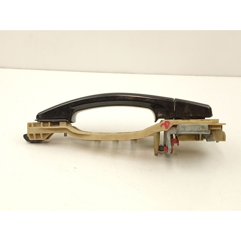 Recambio de manilla delantera derecha para opel vectra c gts (z02) 1.9 cdti (f68) referencia OEM IAM 13106603  