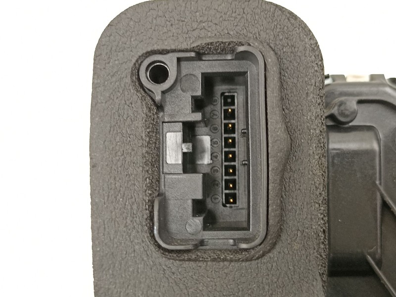 Recambio de cerradura puerta trasera derecha para volkswagen tiguan (ad1, ax1) 2.0 tdi referencia OEM IAM 5NA839016C  