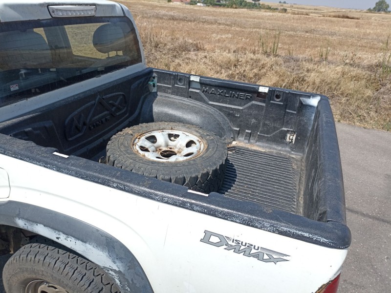 Recambio de carroceria para isuzu d-max i (tfr, tfs) 2.5 ditd 4x4 (tfs86_) referencia OEM IAM   