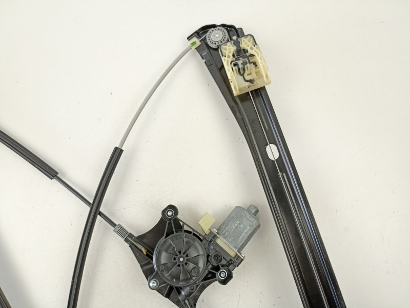 Recambio de elevalunas delantero derecho para volkswagen tiguan (ad1, ax1) 2.0 tdi referencia OEM IAM 5NA837462  