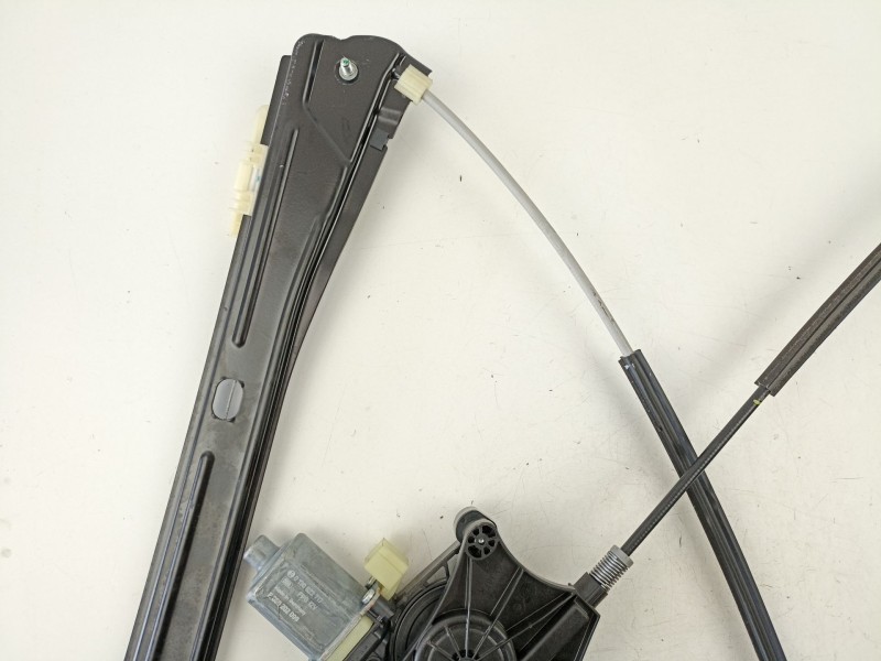 Recambio de elevalunas delantero derecho para volkswagen tiguan (ad1, ax1) 2.0 tdi referencia OEM IAM 5NA837462  