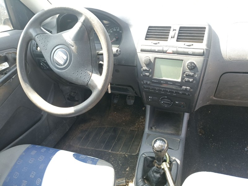 seat ibiza ii (6k1) del año 2001