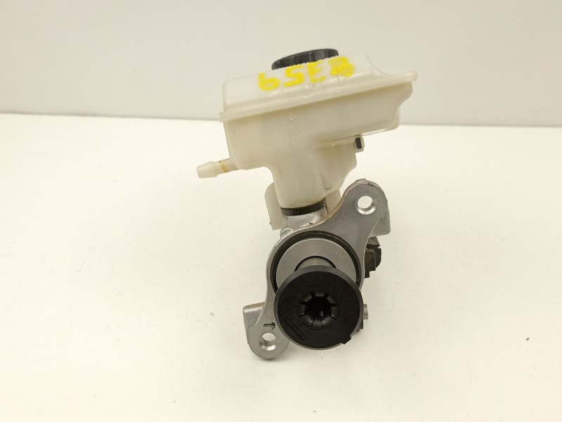 Recambio de bomba de freno para volkswagen tiguan (ad1, ax1) 2.0 tdi referencia OEM IAM 5Q1614019AD  