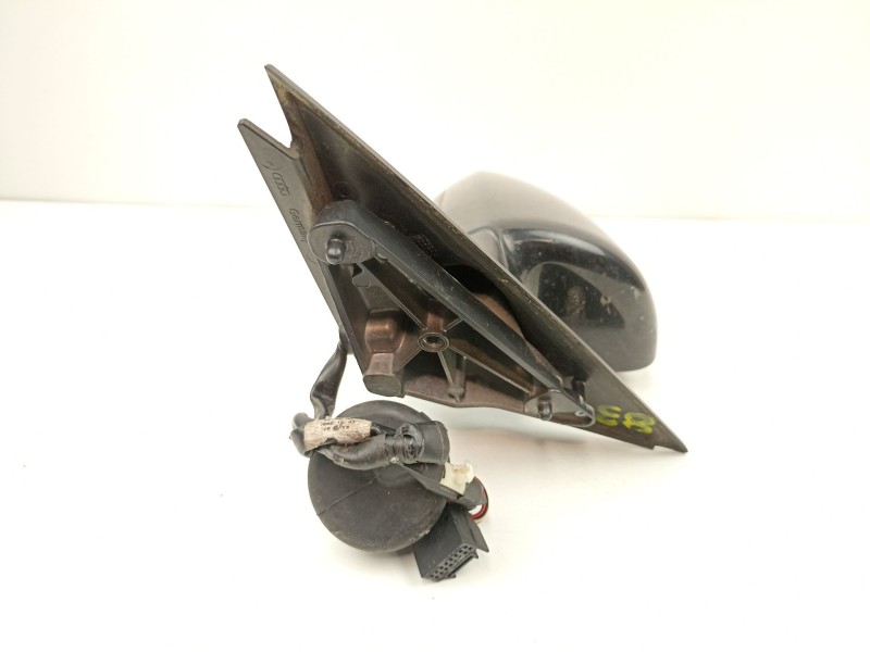 Recambio de retrovisor derecho para audi a3 (8p1) 2.0 tdi 16v referencia OEM IAM 8P1858532G  