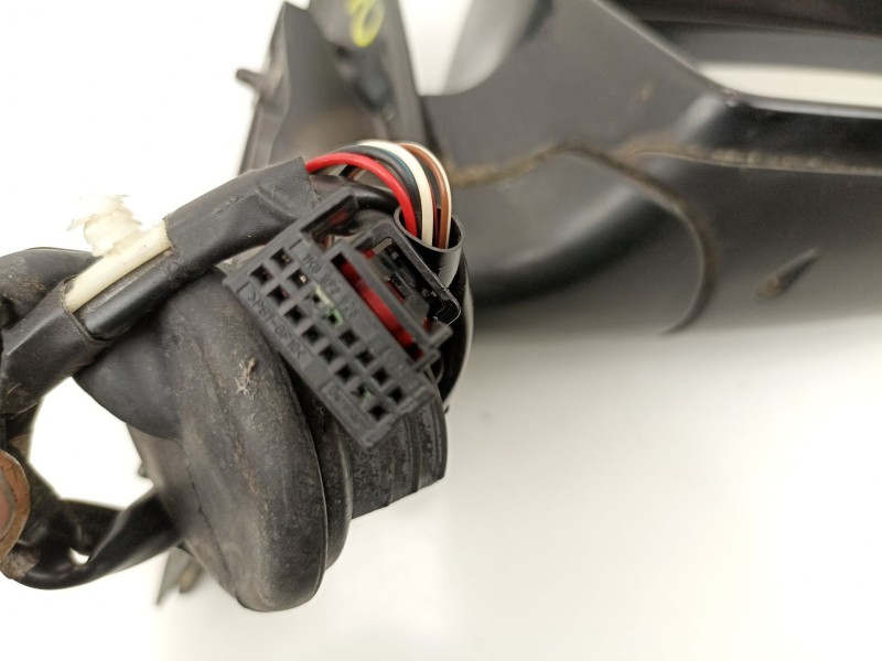 Recambio de retrovisor derecho para audi a3 (8p1) 2.0 tdi 16v referencia OEM IAM 8P1858532G  