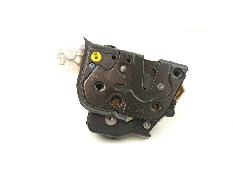 Recambio de cerradura puerta trasera izquierda para audi a3 (8p1) 2.0 tdi 16v referencia OEM IAM 4F0839015  