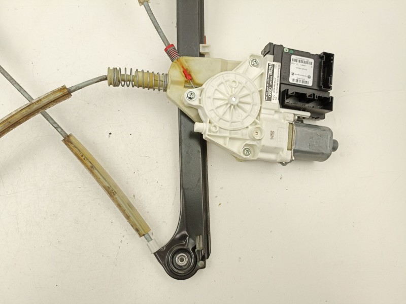 Recambio de elevalunas delantero derecho para audi a3 (8p1) 2.0 tdi 16v referencia OEM IAM 8P0959802H  