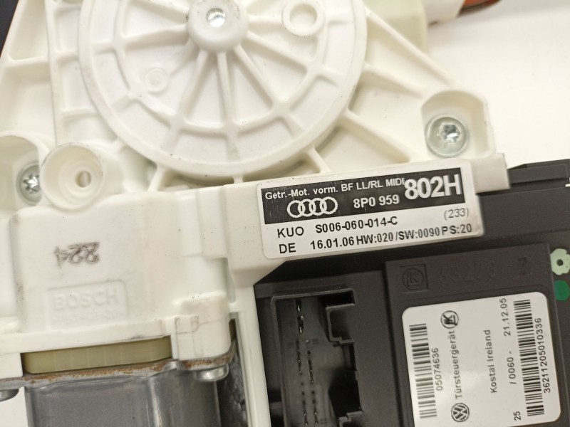 Recambio de elevalunas delantero derecho para audi a3 (8p1) 2.0 tdi 16v referencia OEM IAM 8P0959802H  