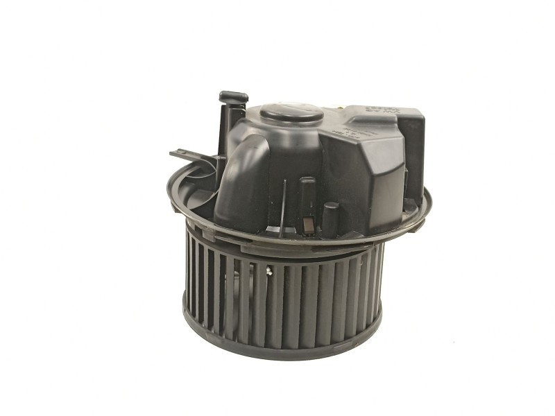 Recambio de motor calefaccion para audi a3 (8p1) 2.0 tdi 16v referencia OEM IAM 1K1820015C F983228M 