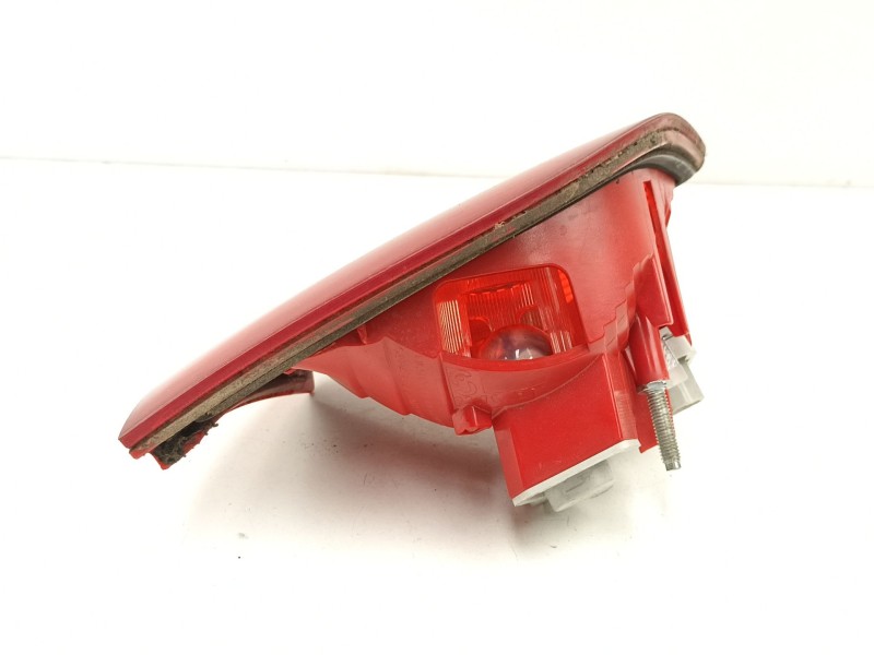 Recambio de piloto porton derecho para audi a3 (8p1) 2.0 tdi 16v referencia OEM IAM 8P4945094B  