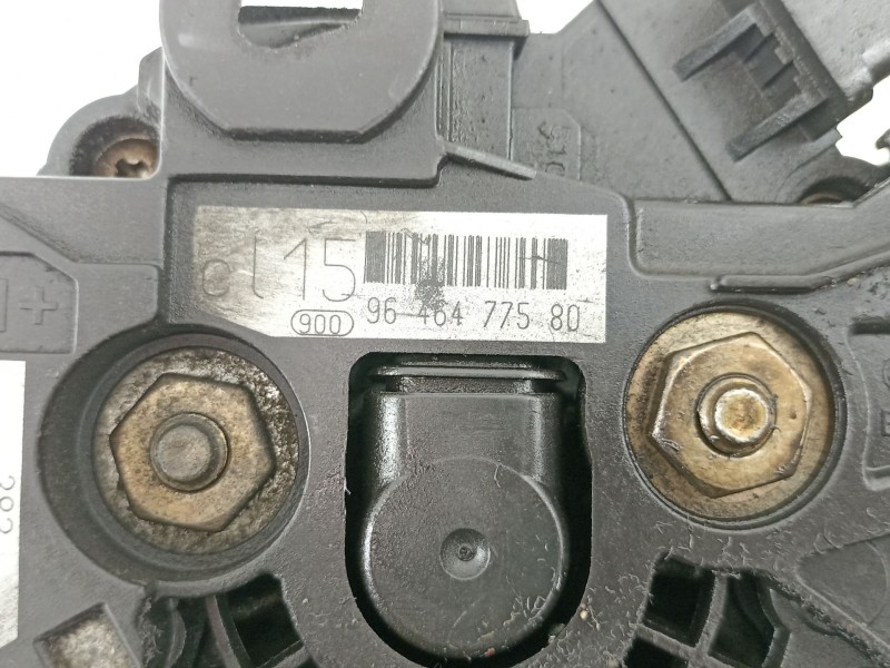 Recambio de alternador para citroën xsara (n1) 2.0 hdi 109 referencia OEM IAM 9646477580 0124525034 