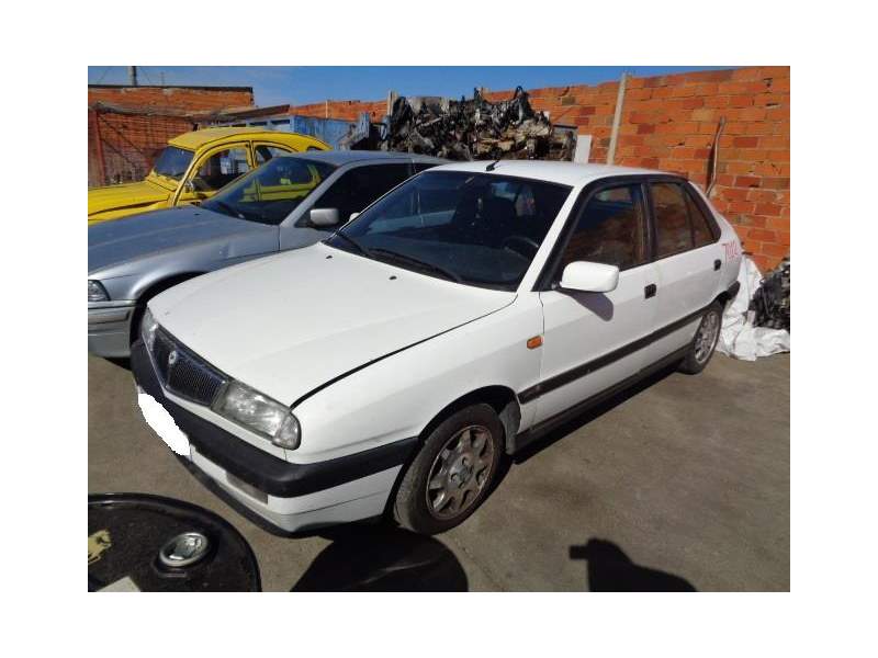 lancia delta ii (836_) del año 1998