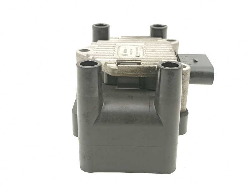 Recambio de bobina para volkswagen golf iv (1j1) 1.4 16v referencia OEM IAM 032905106B 0986221048 