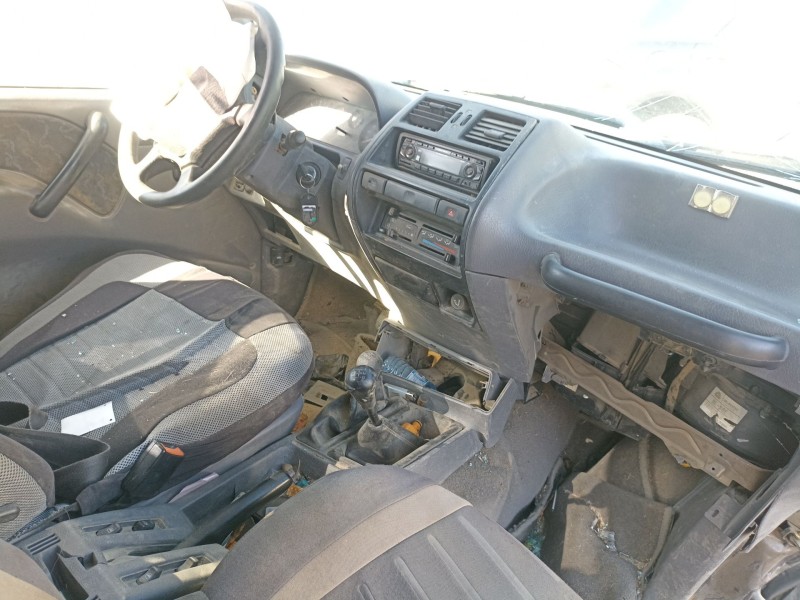 nissan terrano ii (r20) del año 1997