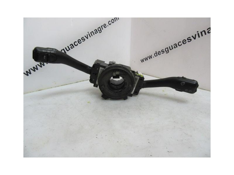 Recambio de mando luces y limpias : skoda octavia : 1.9 tdi (100,61cv) [2006] para skoda octavia 1.9 tdi referencia OEM IAM   