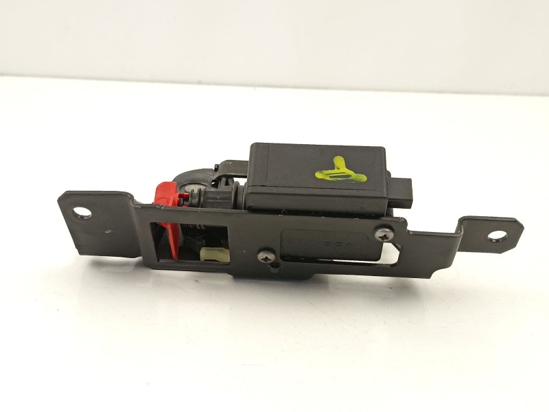 Recambio de cerradura maletero porton para bmw x3 (e83) 2.0 sd referencia OEM IAM 51247201561  