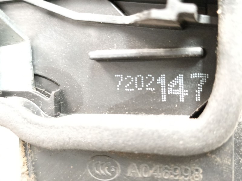 Recambio de cerradura puerta trasera izquierda para bmw x3 (e83) 2.0 sd referencia OEM IAM 7202147  