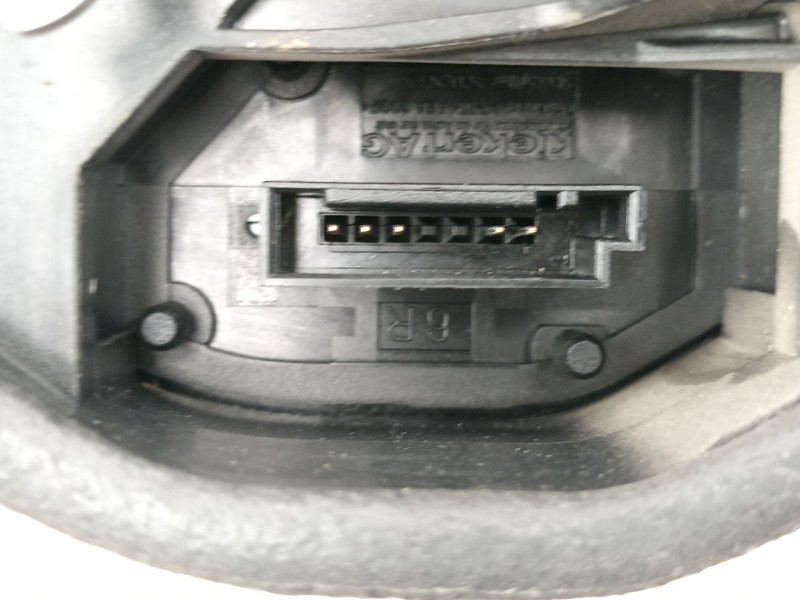 Recambio de cerradura puerta delantera derecha para bmw x3 (e83) 2.0 sd referencia OEM IAM 7202146  