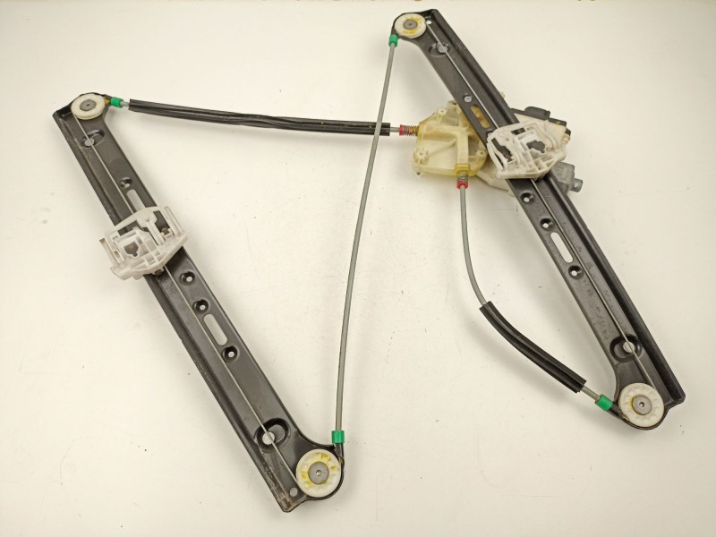 Recambio de elevalunas delantero derecho para bmw x3 (e83) 2.0 sd referencia OEM IAM 6925964  