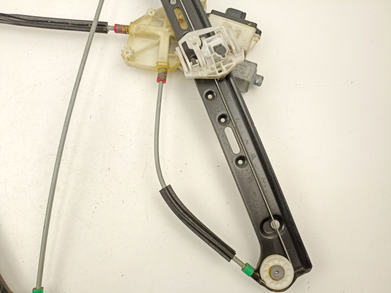 Recambio de elevalunas delantero derecho para bmw x3 (e83) 2.0 sd referencia OEM IAM 6925964  