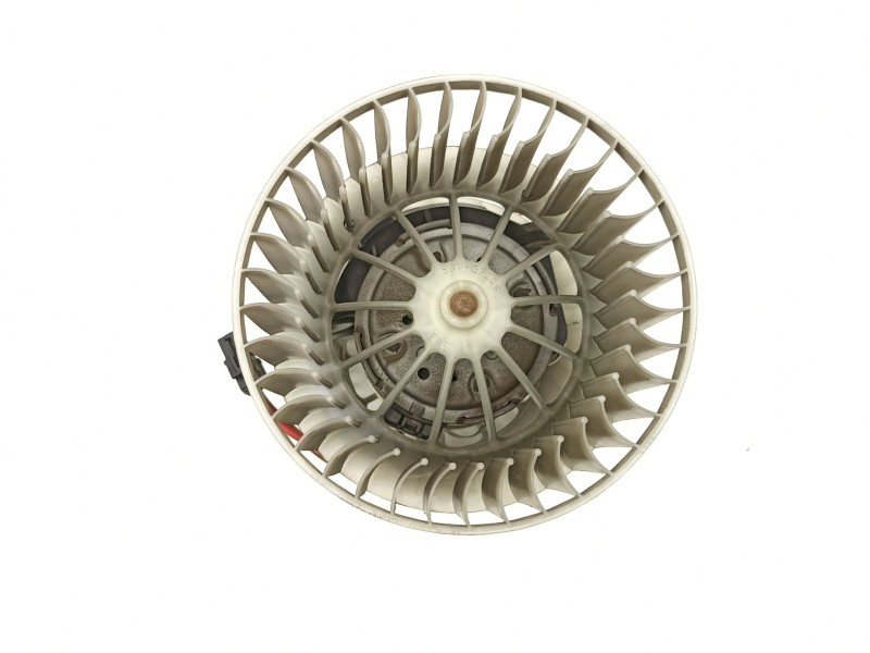 Recambio de motor calefaccion para bmw x3 (e83) 2.0 sd referencia OEM IAM 64113453729  