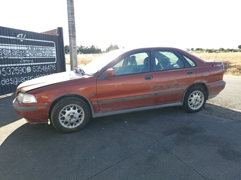 volvo s40 i (644) del año 1998