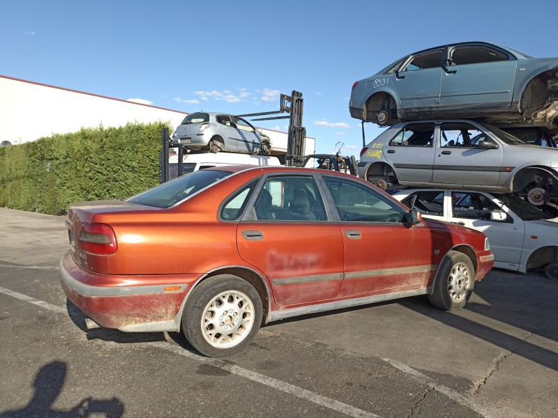 volvo s40 i (644) del año 1998