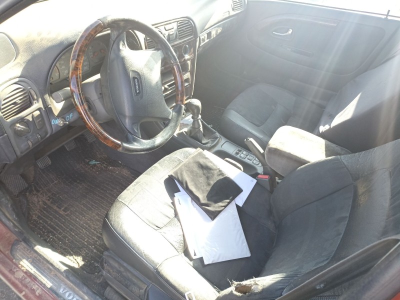 volvo s40 i (644) del año 1998