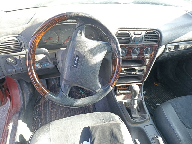 volvo s40 i (644) del año 1998