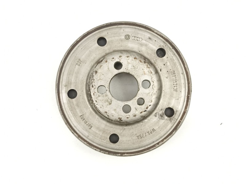 Recambio de polea cigueñal para audi a4 avant (8e) 1.8 20v turbo referencia OEM IAM 06B105243F  