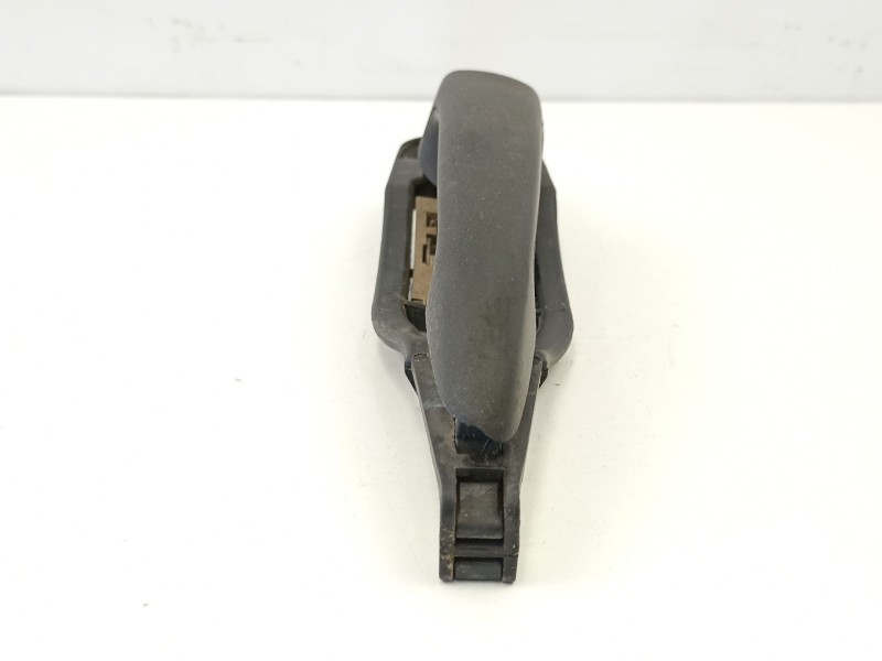 Recambio de manilla delantera izquierda para bmw 3 (e46) 320 d referencia OEM IAM 51218216121  