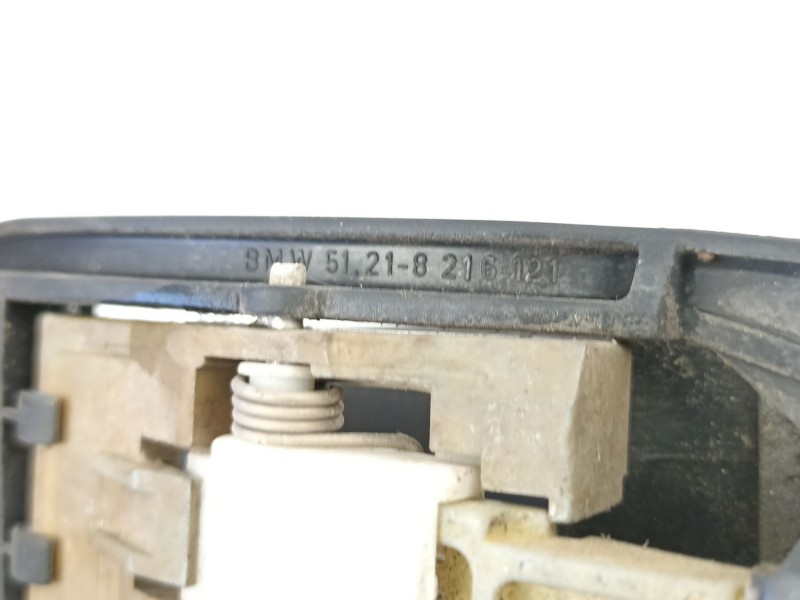 Recambio de manilla delantera izquierda para bmw 3 (e46) 320 d referencia OEM IAM 51218216121  