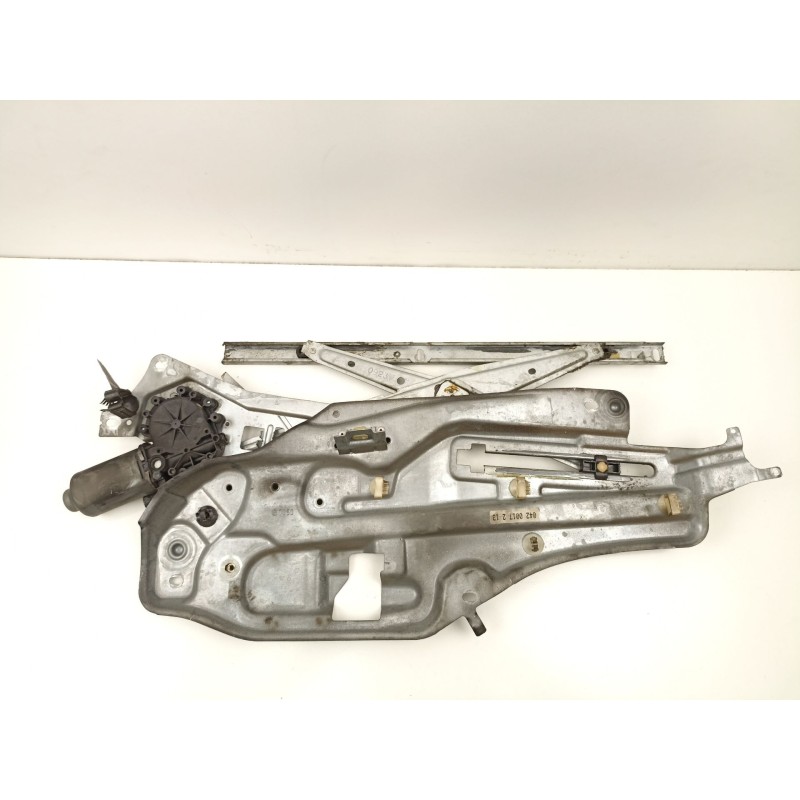 Recambio de elevalunas delantero izquierdo para renault laguna i (b56_, 556_) 1.9 dci (b56w) referencia OEM IAM 7701367867  