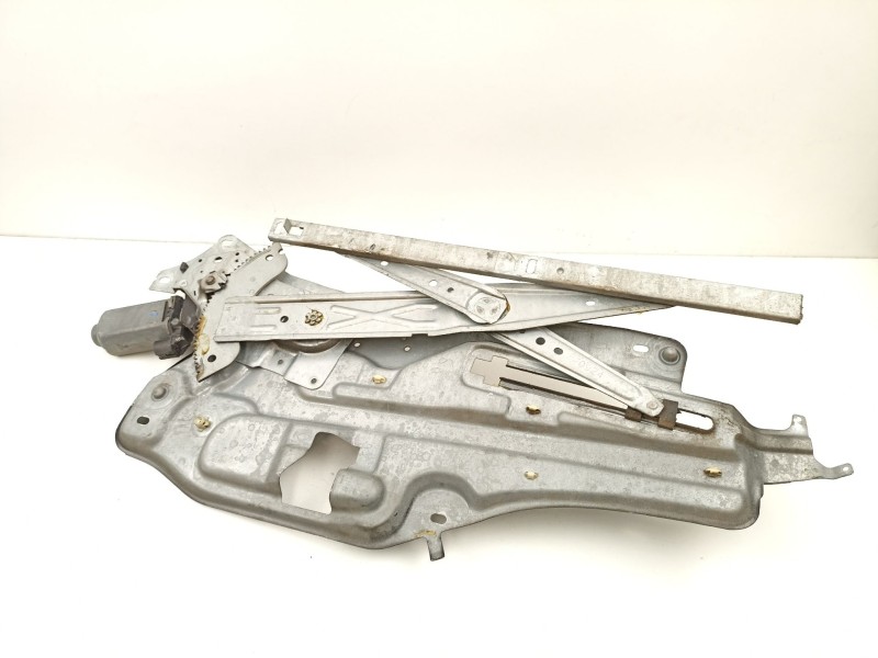 Recambio de elevalunas delantero derecho para renault laguna i (b56_, 556_) 1.9 dci (b56w) referencia OEM IAM 7701367866  