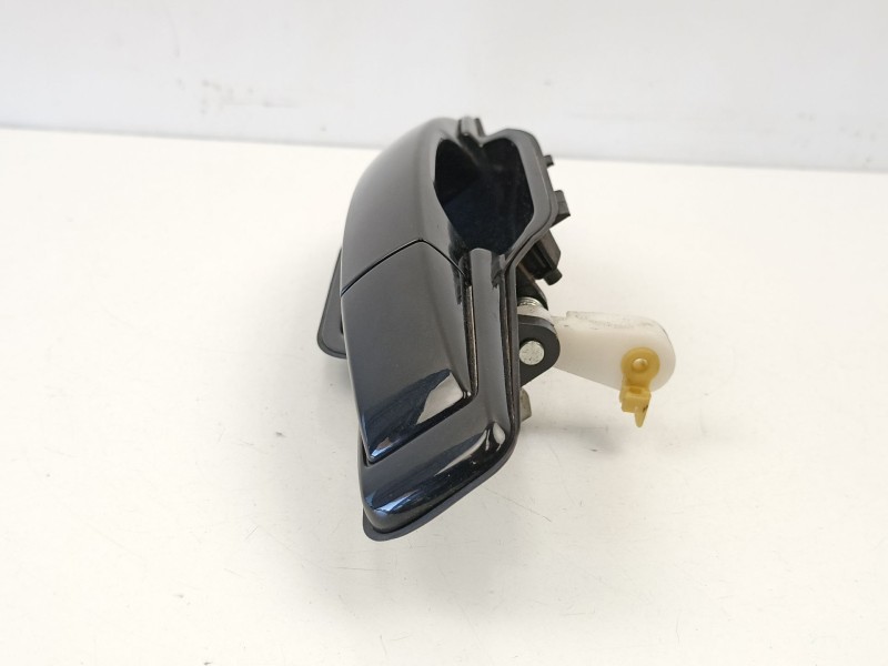 Recambio de manilla trasera izquierda para ssangyong kyron 2.0 xdi referencia OEM IAM 7344031000  