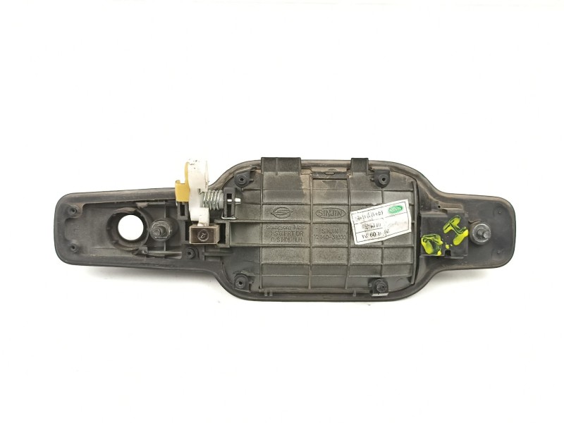 Recambio de manilla delantera izquierda para ssangyong kyron 2.0 xdi referencia OEM IAM 7244031000  