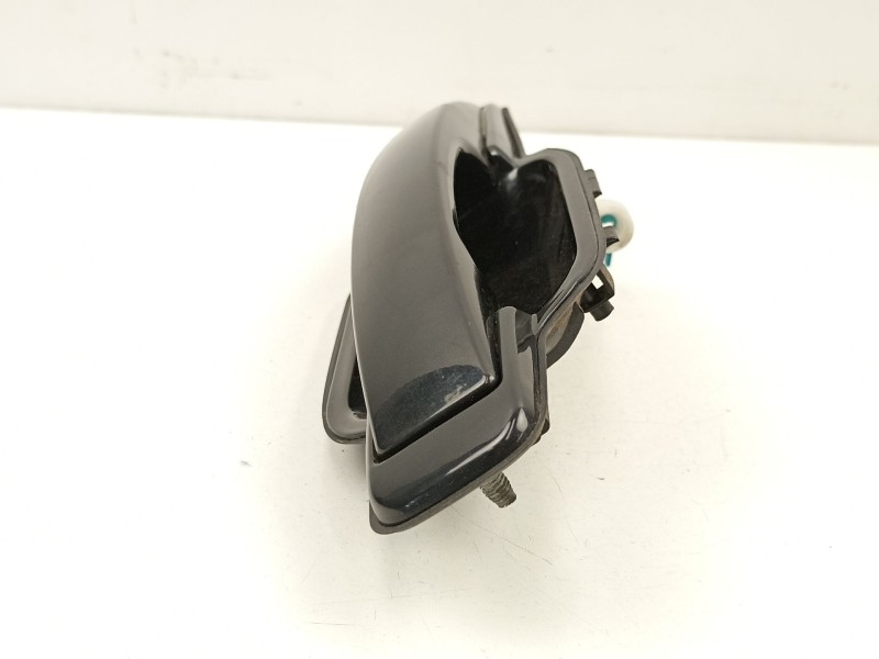 Recambio de manilla delantera derecha para ssangyong kyron 2.0 xdi referencia OEM IAM 7245031000  